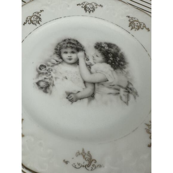 Antique Bavaria Little Girls Portrait Transferware Plate Gold Scalloped Trim 6" - Picture 2 of 6
